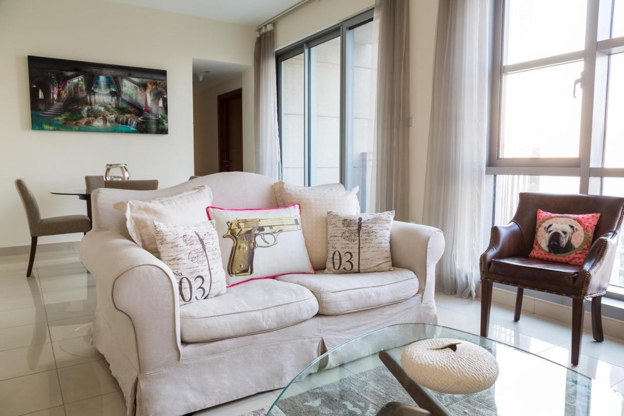 Apartment Higuests - Luxury Apt With Balcony, Steps From Burj Khalifa *