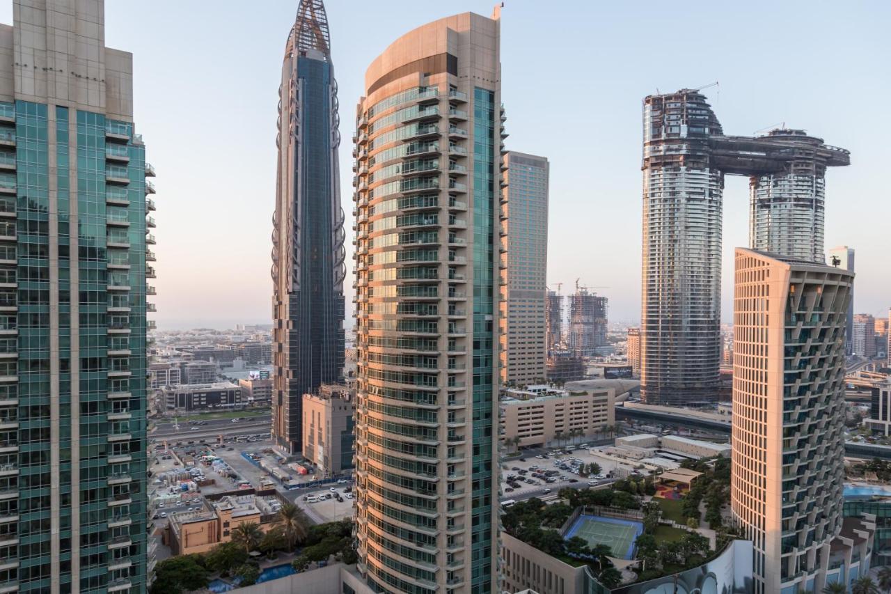 Higuests - Luxury Apt With Balcony, Steps From Burj Khalifa Apartment