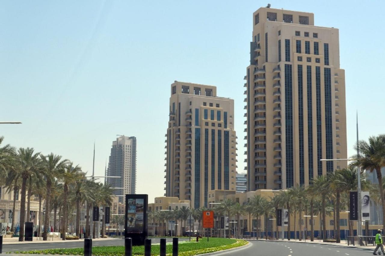 Apartment Higuests - Luxury Apt With Balcony, Steps From Burj Khalifa Dubai