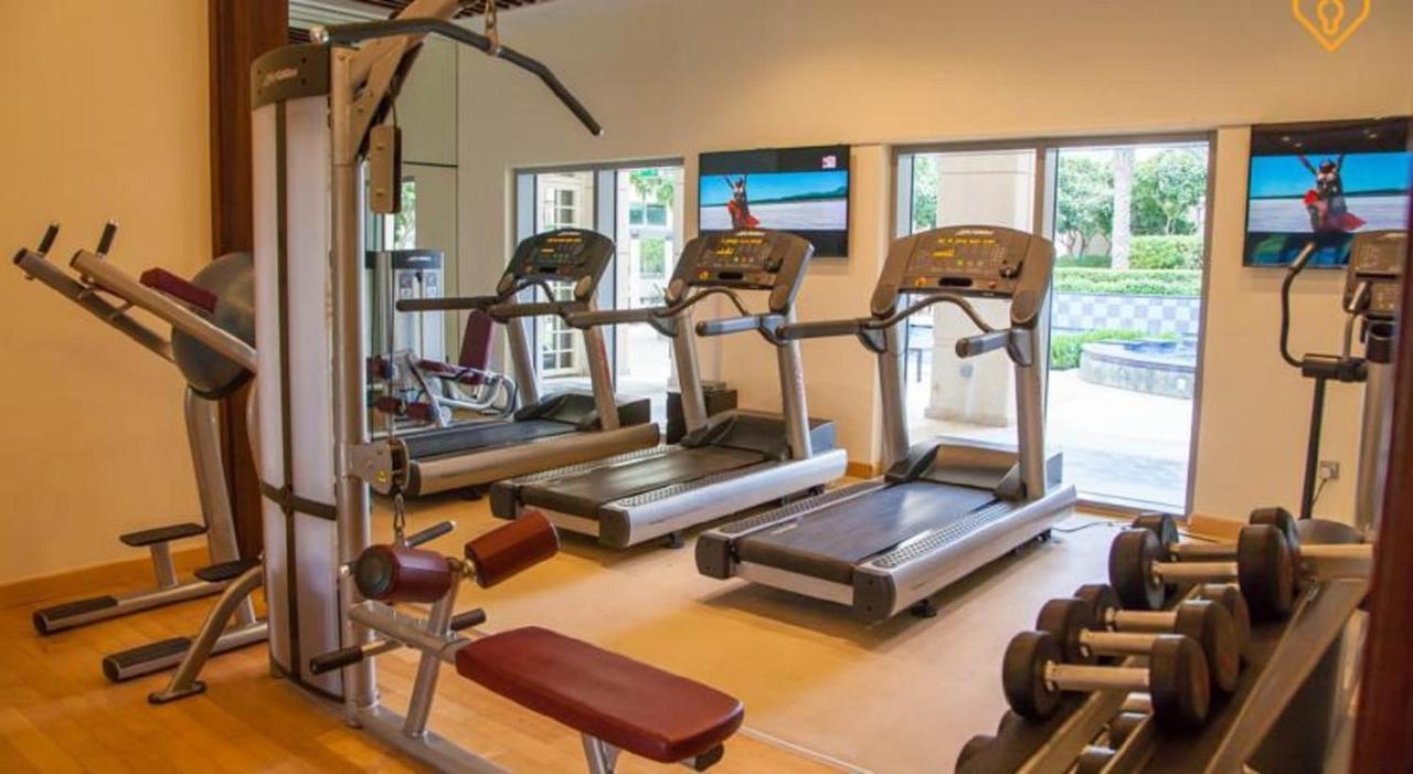 Higuests - Luxury Apt With Balcony, Steps From Burj Khalifa * Dubai