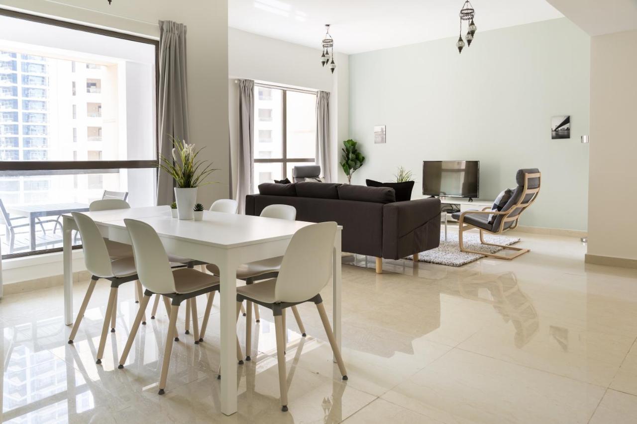 Apartamento Higuests - Fantastic Views In Waterfront Apt For 6 In Jbr Dubai