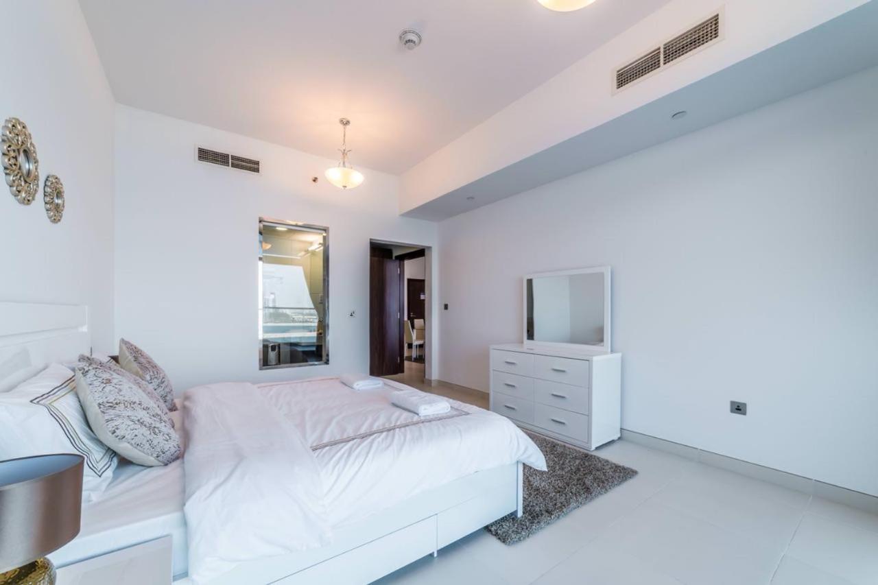 Holiday Apartment In Palm Jumeirah With Beach Access Apartment