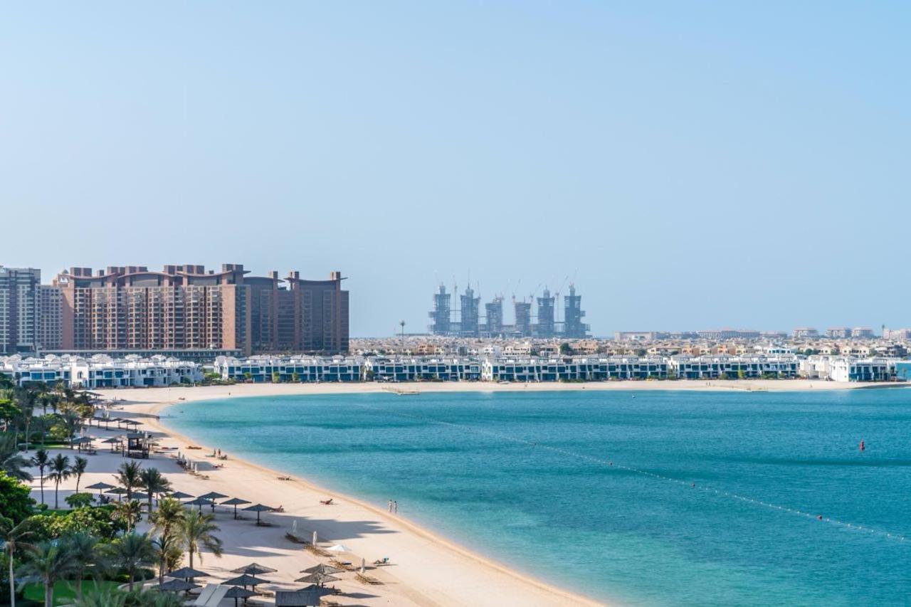 Holiday Apartment In Palm Jumeirah With Beach Access Apartment