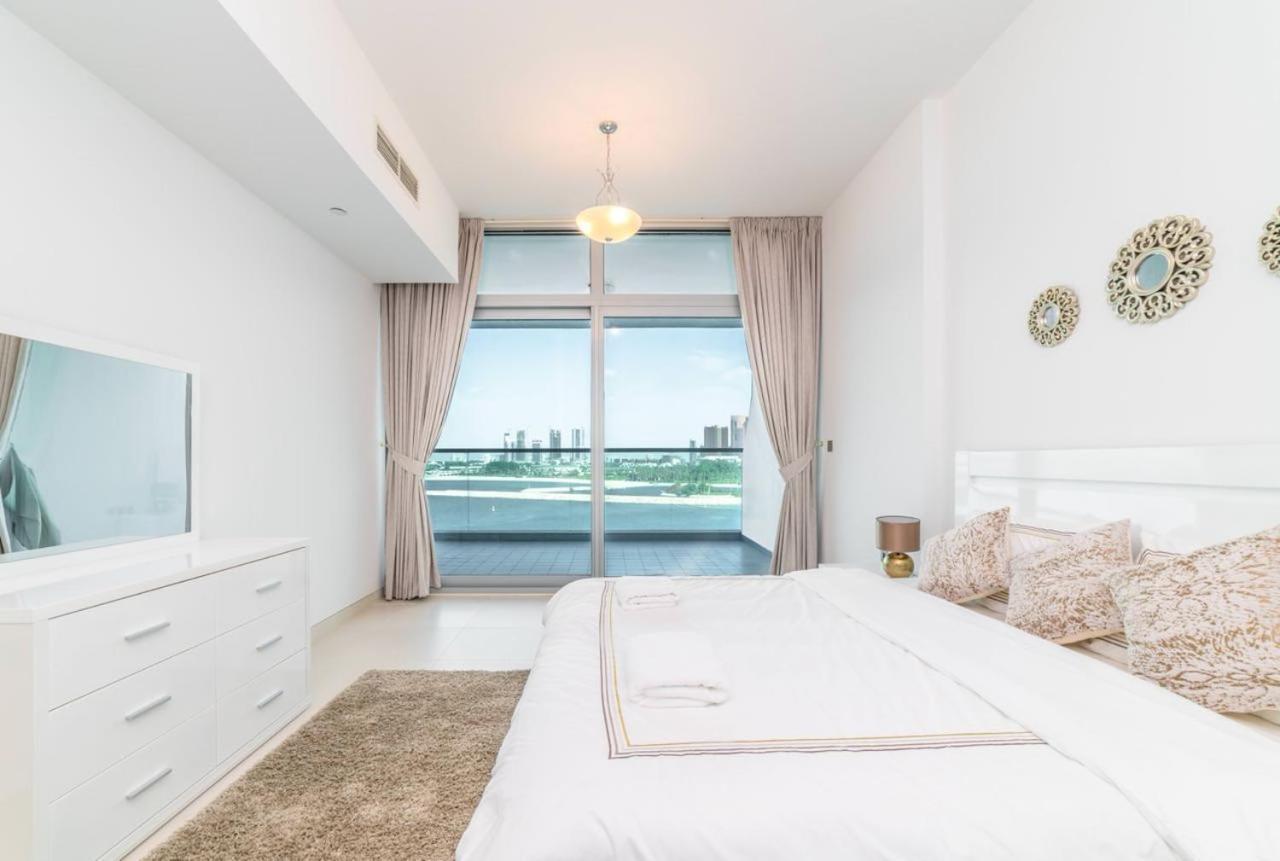 Apartment Holiday Apartment In Palm Jumeirah With Beach Access *