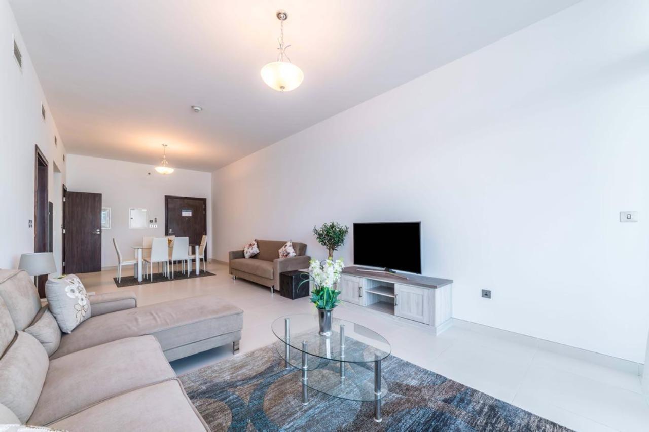 Holiday Apartment In Palm Jumeirah With Beach Access Apartment *