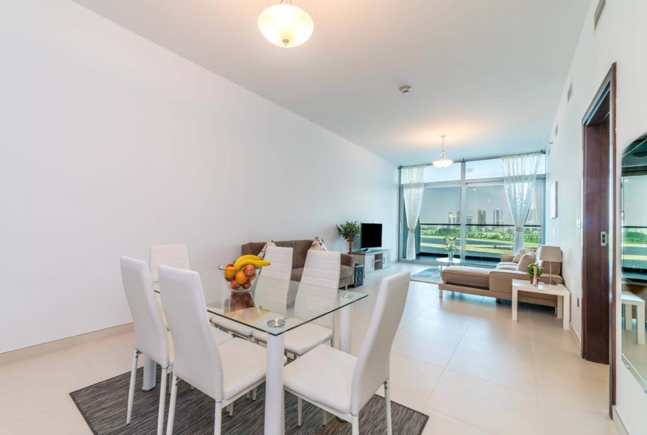 Apartment Holiday Apartment In Palm Jumeirah With Beach Access Dubai