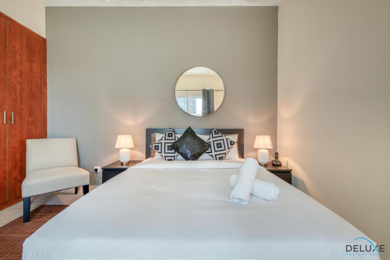 Minutes Away To Metro Unit With Nearby Retail Outlets, Gate 2, Jumeirah Towers By Deluxe Homes Dubai