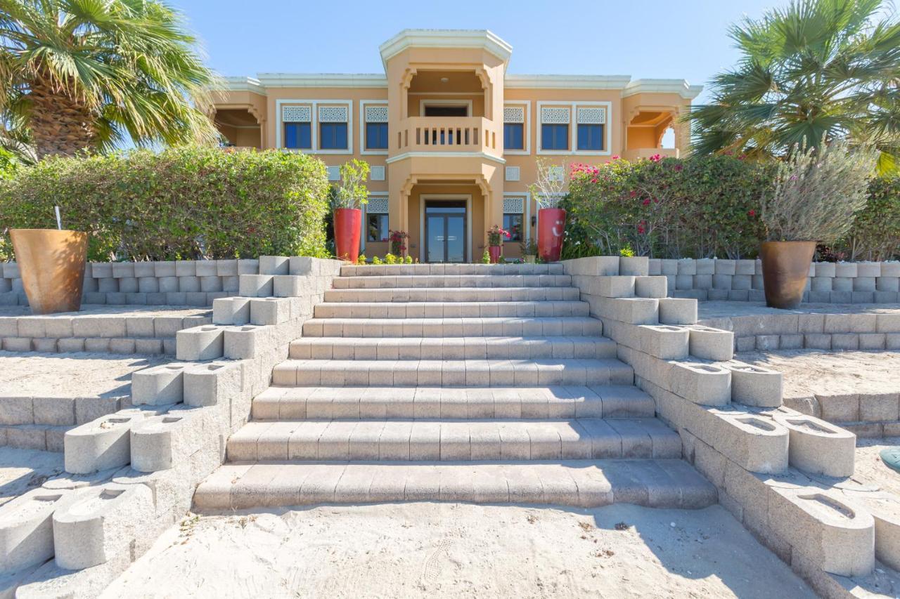 Pousada Maison Privee - Prvt Pool & Access In Luxury Palm Jumeirah 6br Dubai