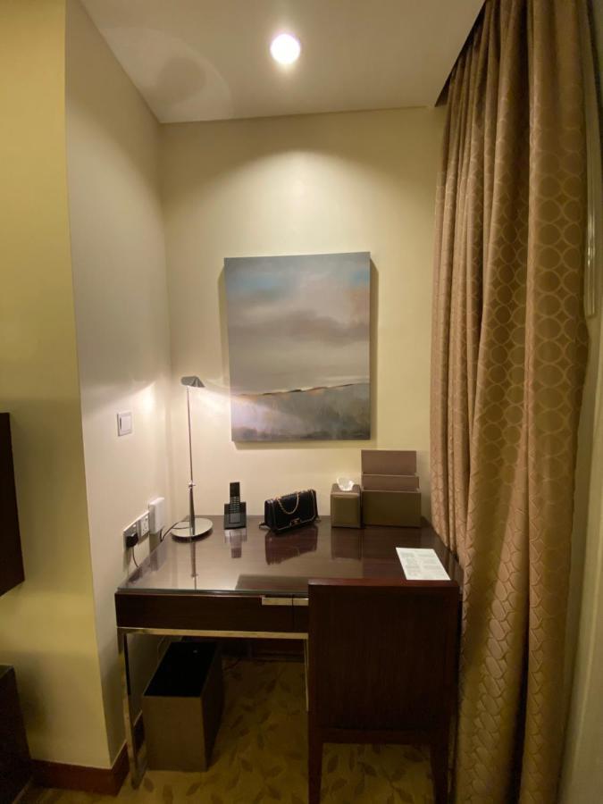 Address Mall Fashion Avenue 1 Bedroom 34 Floor * Dubai