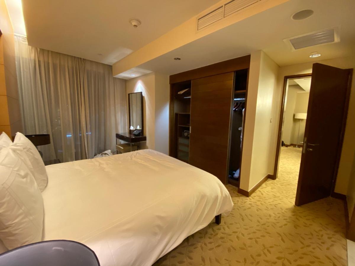 Apartment Address Mall Fashion Avenue 1 Bedroom 34 Floor