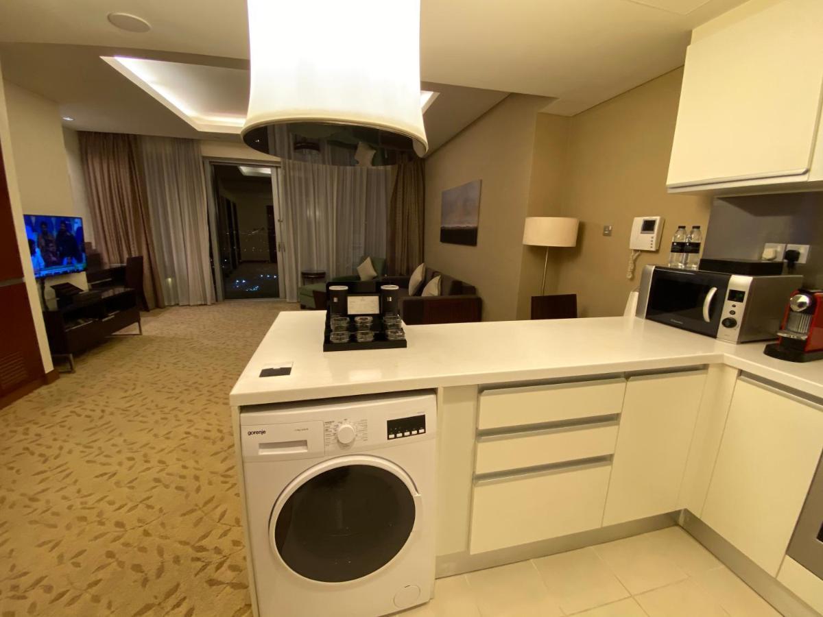 Apartment Address Mall Fashion Avenue 1 Bedroom 34 Floor *