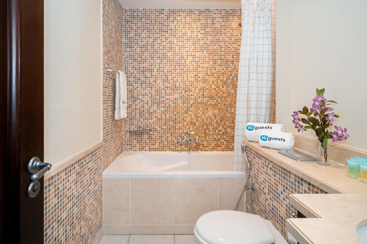 Apartment Higuests - Spacious Apt With Private Balcony In Old Town Dubai