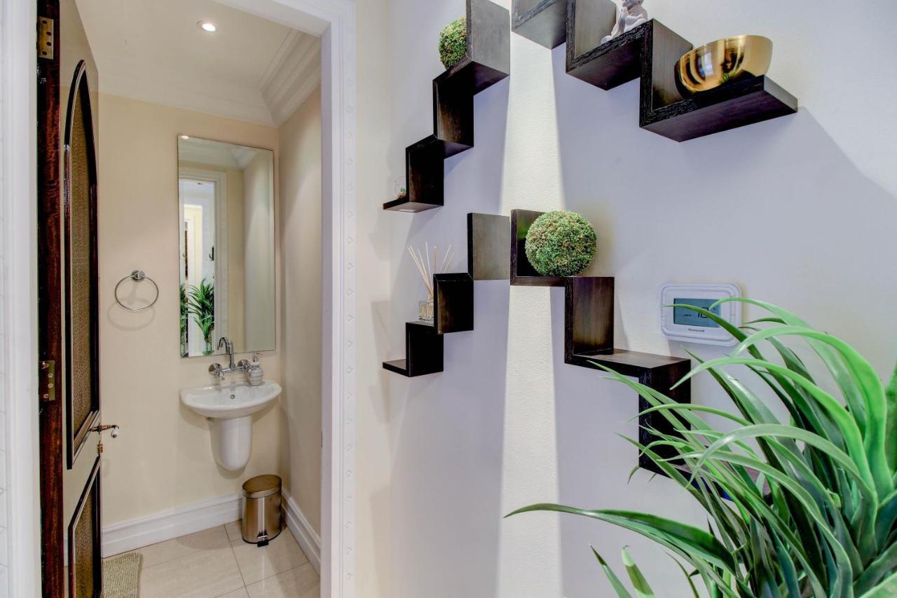 Durrani Homes - Souk Al Bahar 2br Besides Burj Khalifa&dubai Mall