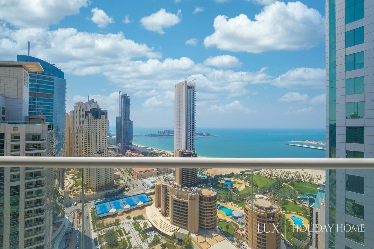 Lux - The Marina Beach View Daire Dubai