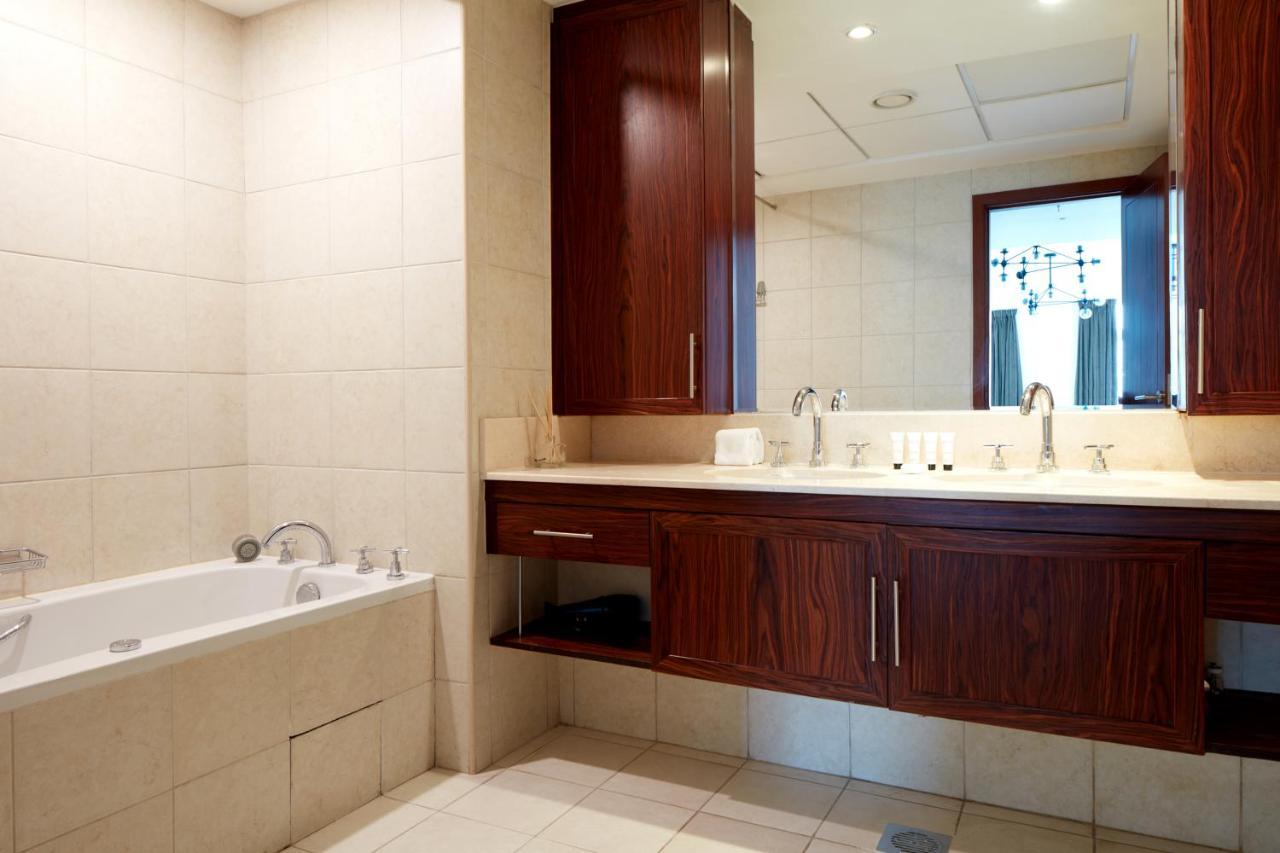 Fantastay Glamorous 3 Bdr Duplex Villa With Fountain Views In Downtown Dubai Villa Dubai