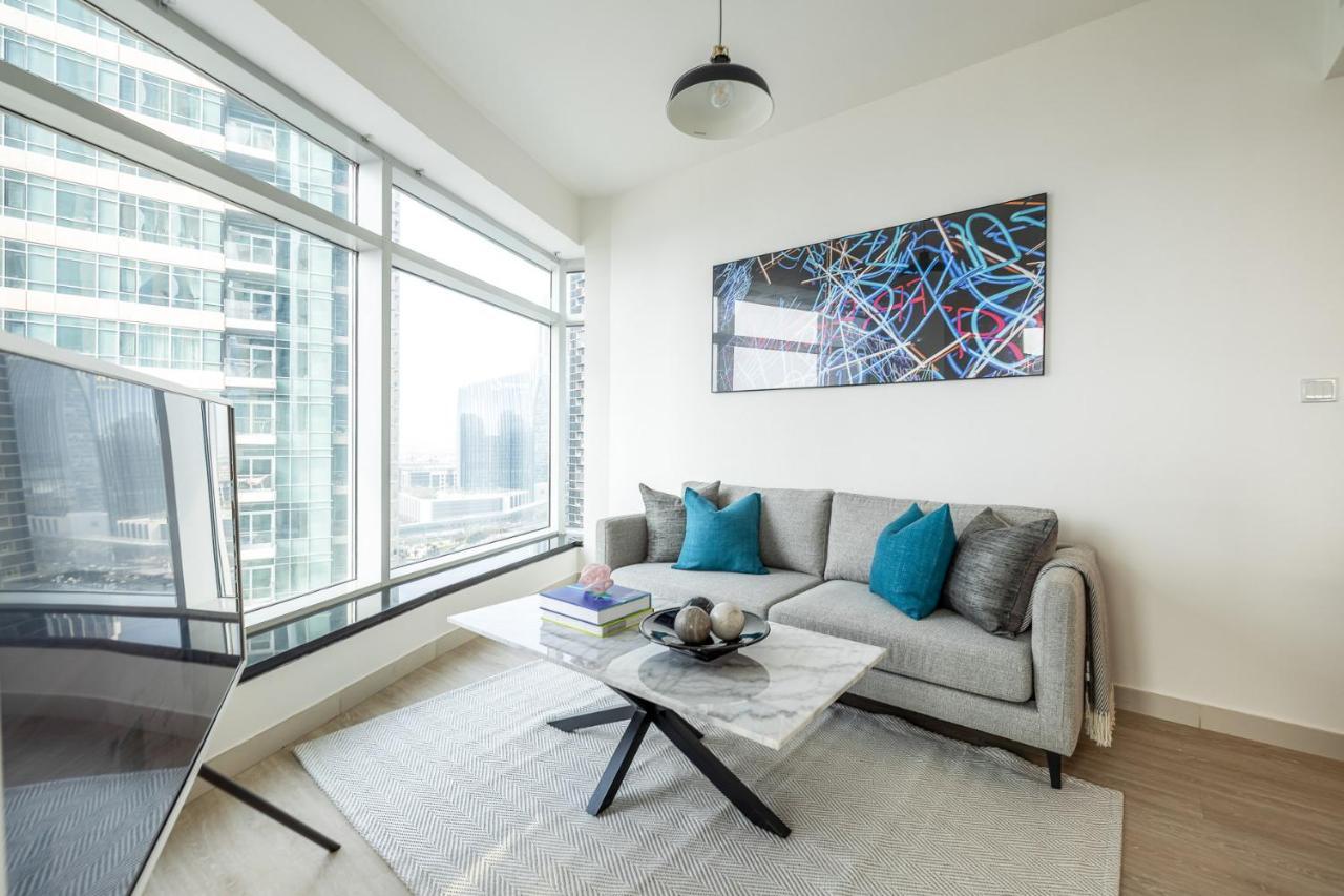 Great Few Walk To Mall, The Lofts Daire Dubai