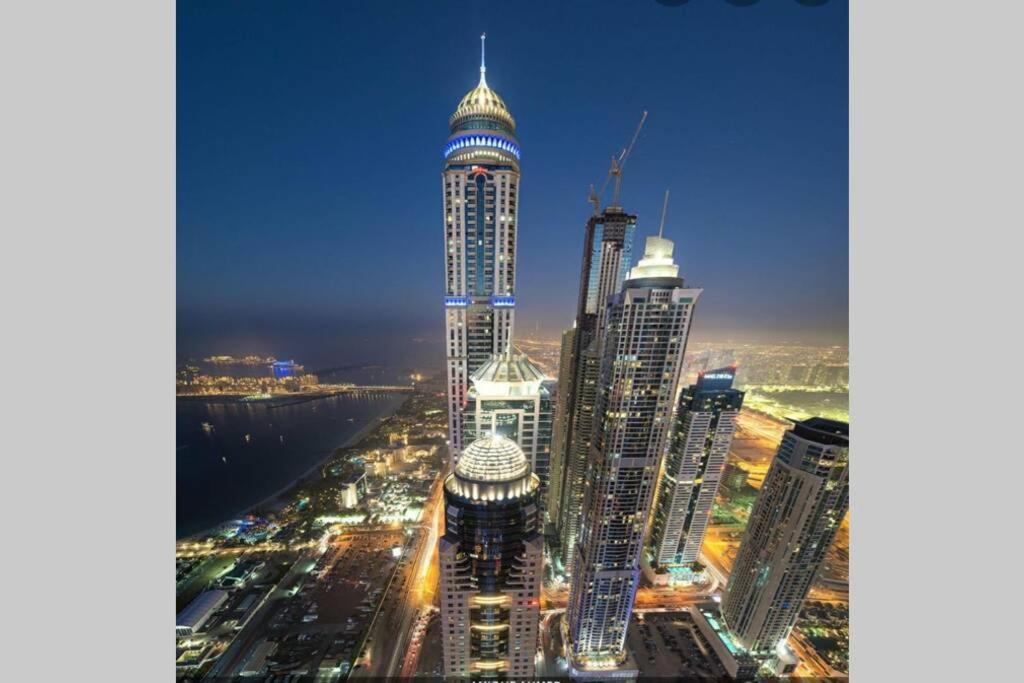 3 Bedroom Sea View Princess Marina ! Walk To Beach * Dubai