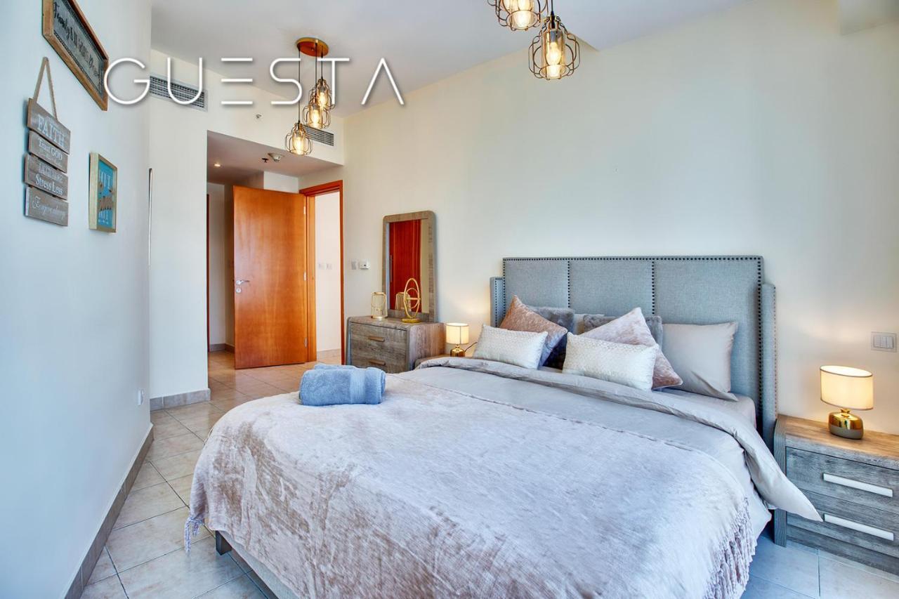 Apartment The Waves By Damac, Marina *