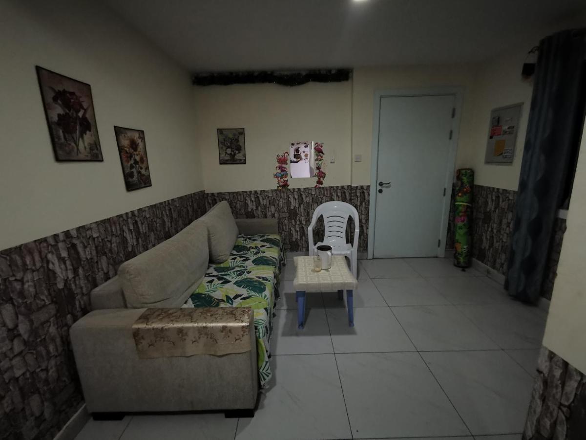 Bed Space For Females Near Metro Station * Dubai