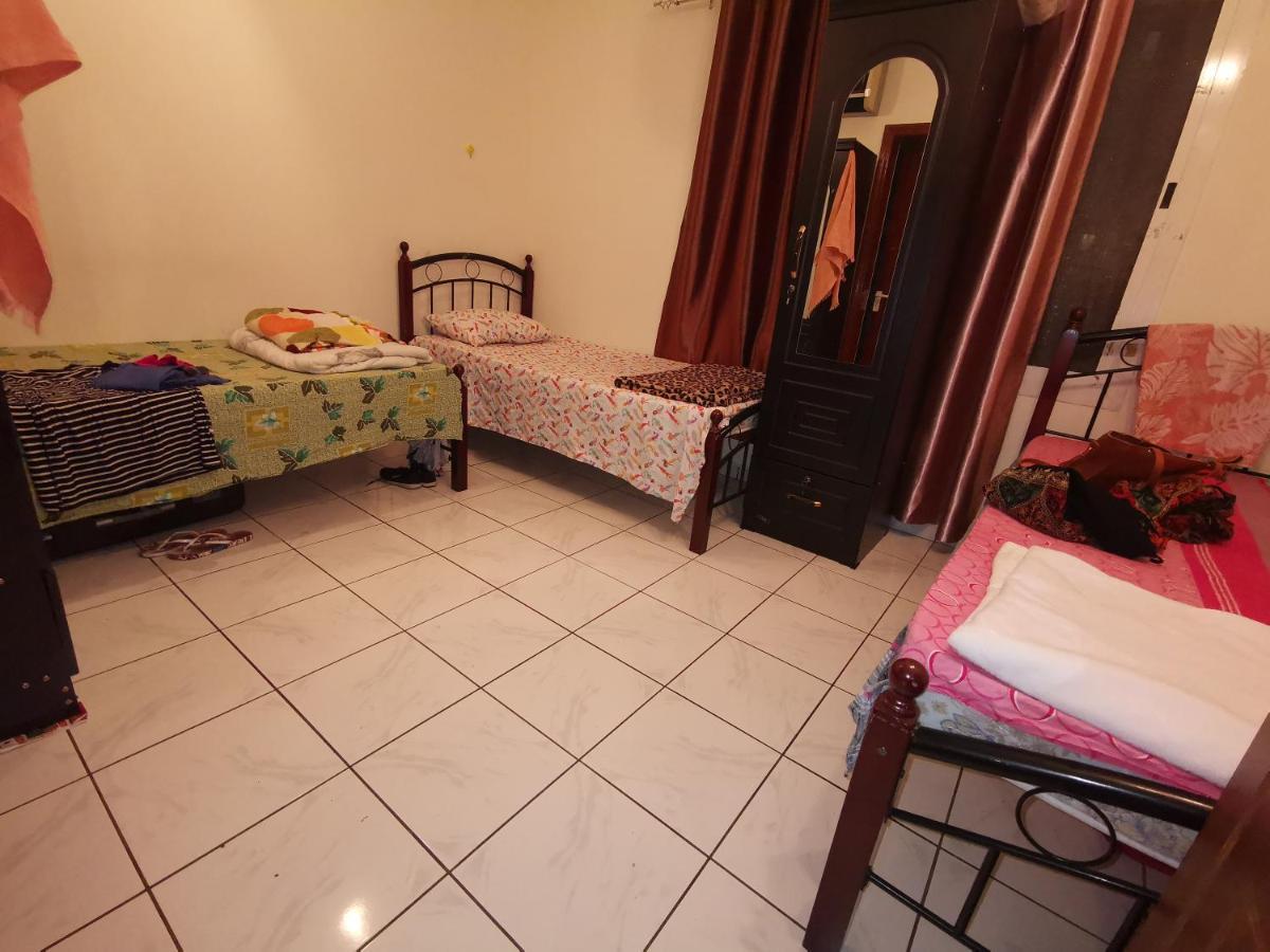 Hostel Bed Space For Females Near Metro Station Dubai