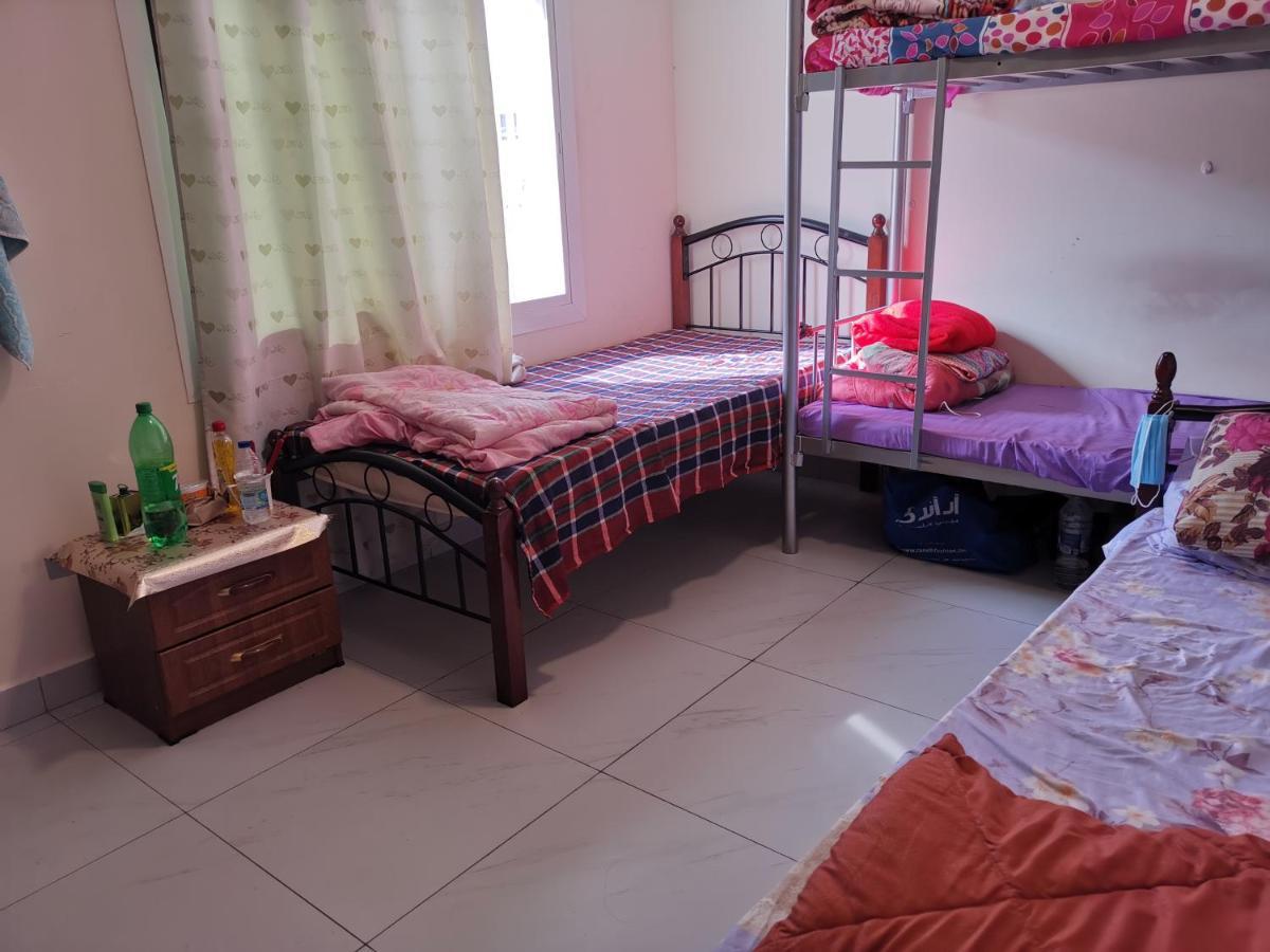 Hostel Bed Space For Females Near Metro Station