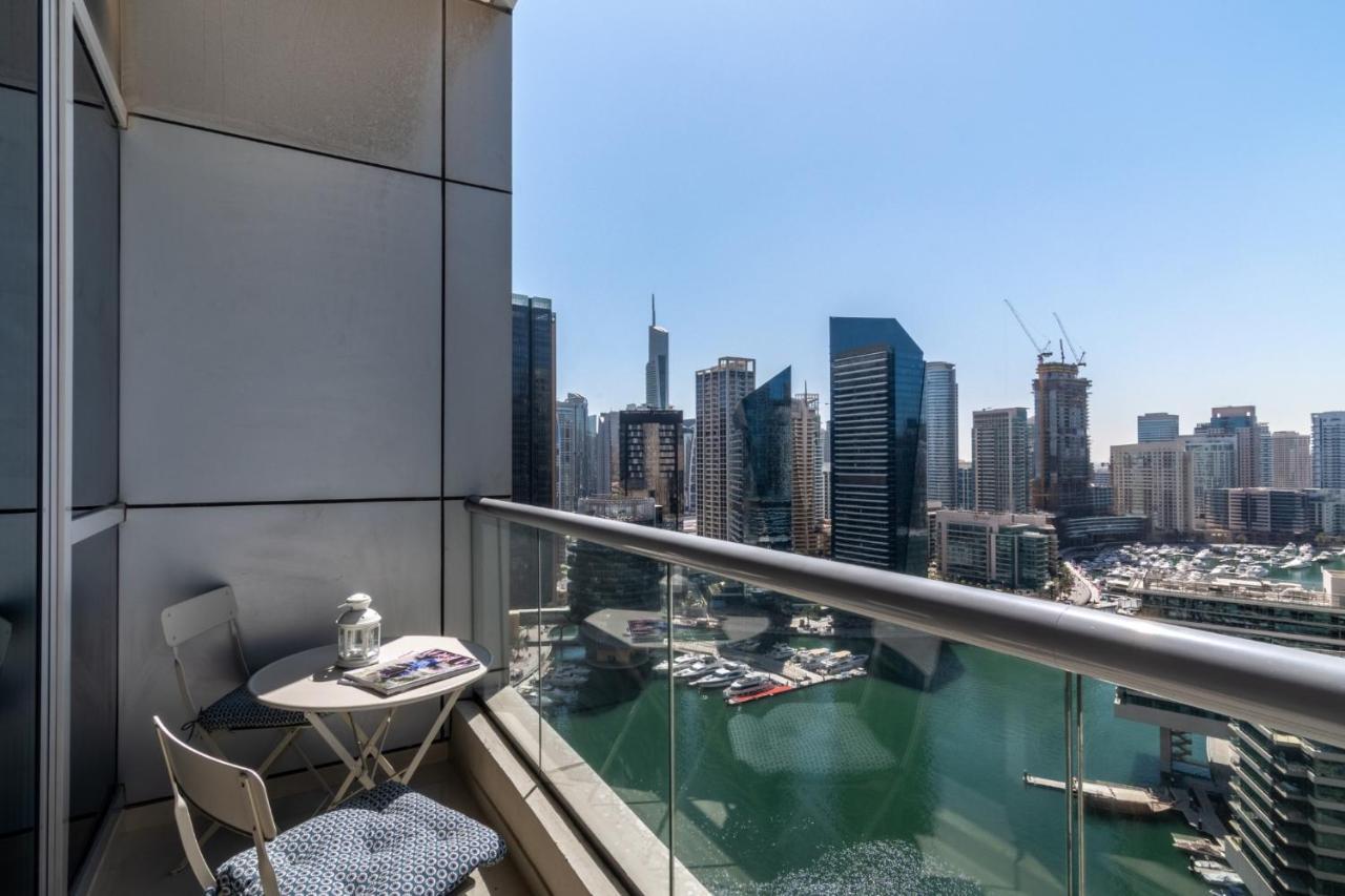 The Smart Concierge - Bay Apartment *