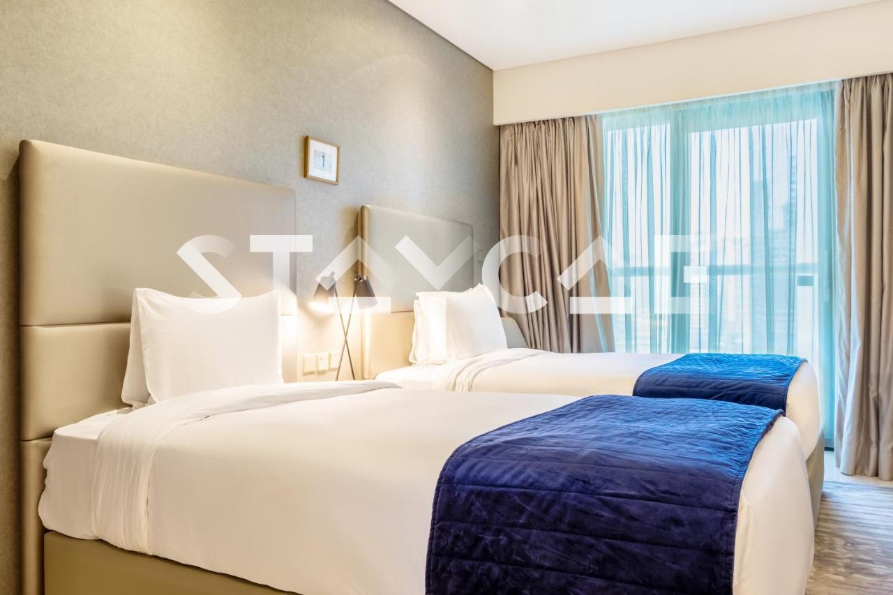Staycae Paramount Towers Apartment *