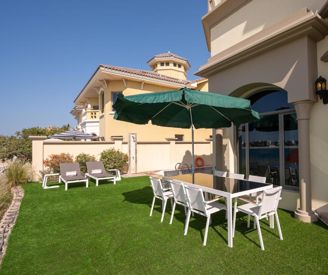 Villa The S Holiday Homes - Luxurious 5 Bedrooms At Palm Jumeirah With Private Swimming Pool And Private Beach Access Dubai