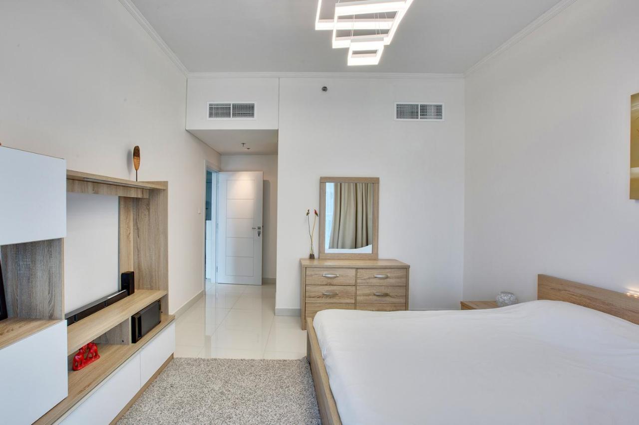 Ultra Modern 1bd In Damac Heights Marina Dubai