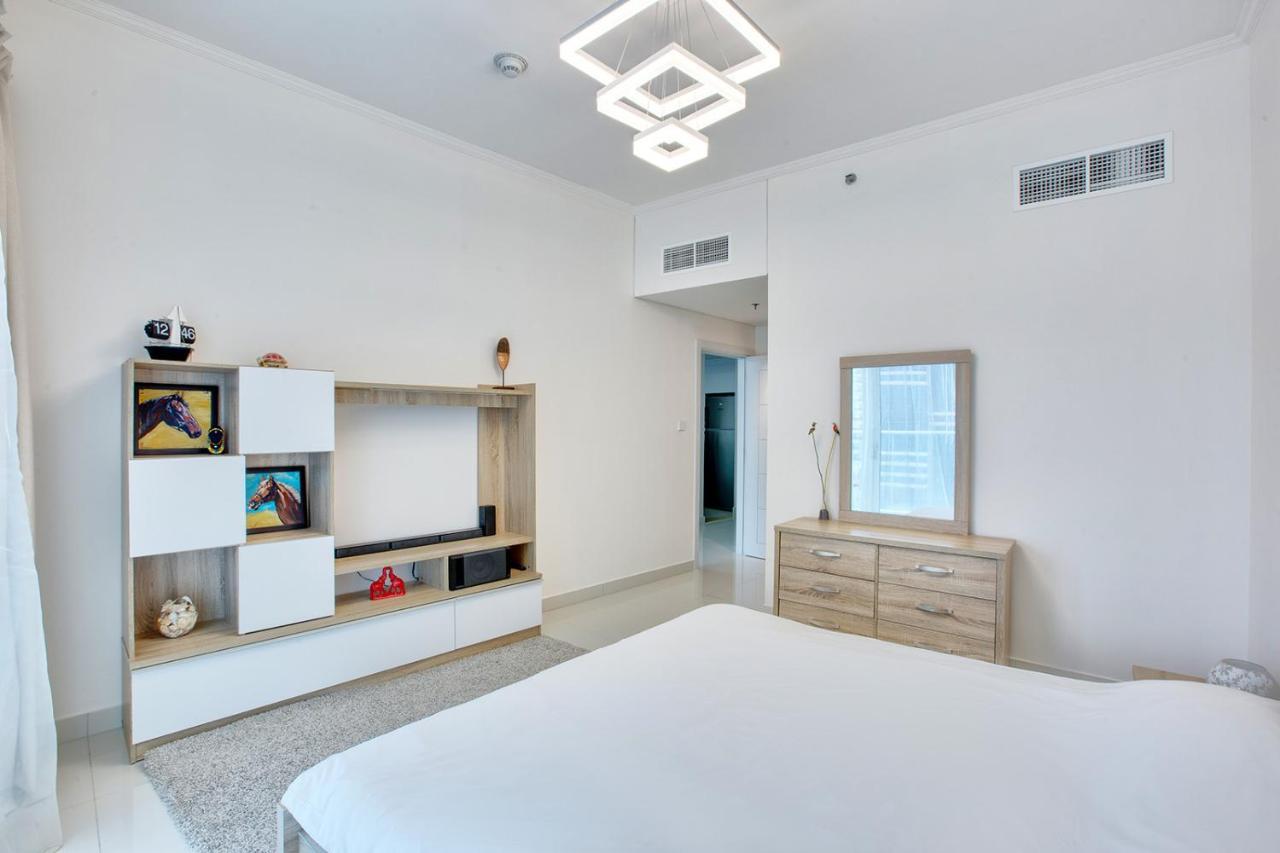 Ultra Modern 1bd In Damac Heights Marina Dubai