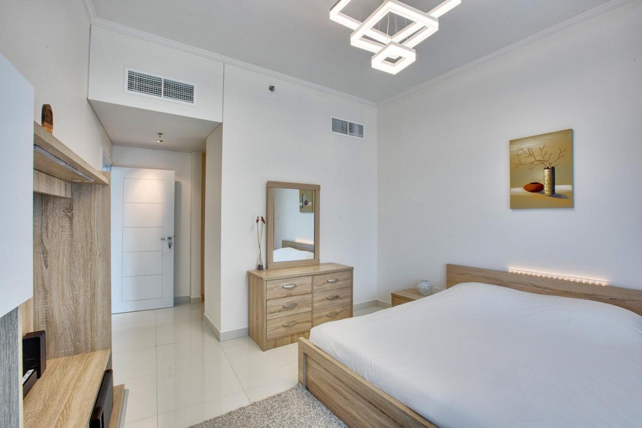 Ultra Modern 1bd In Damac Heights Marina