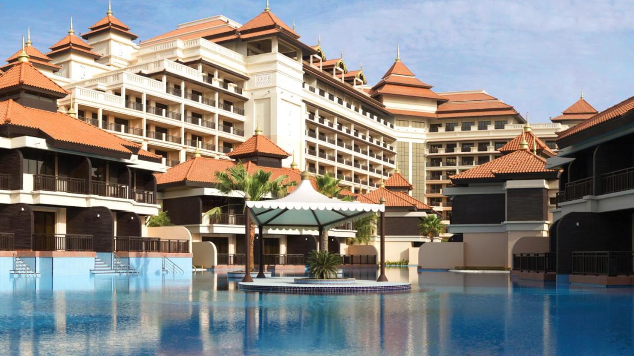 Signature Living Resort Apartments With Private Beach And Laguna Pool , Palm Jumeirah Dubai