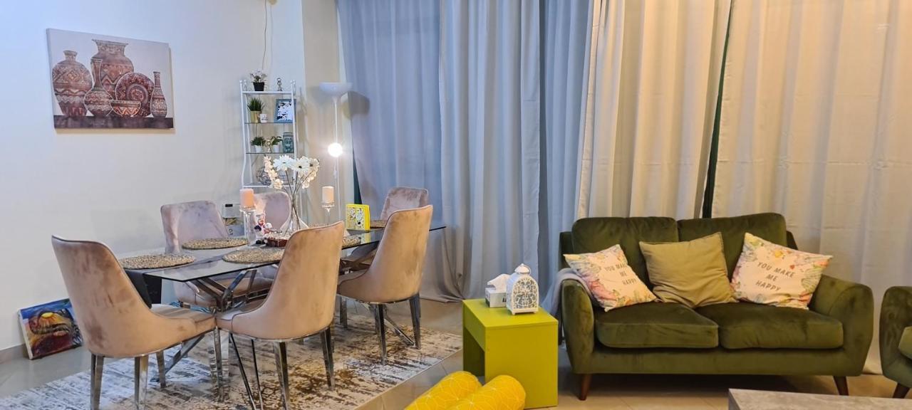 Green Sky Apartment *