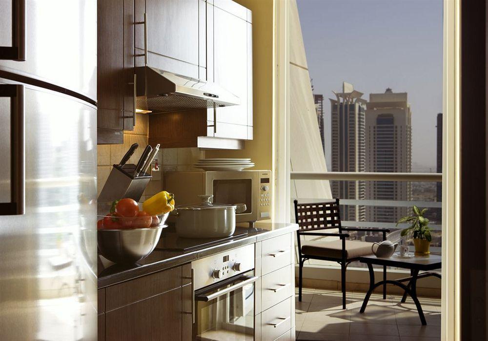 Dusit Marina Dubai