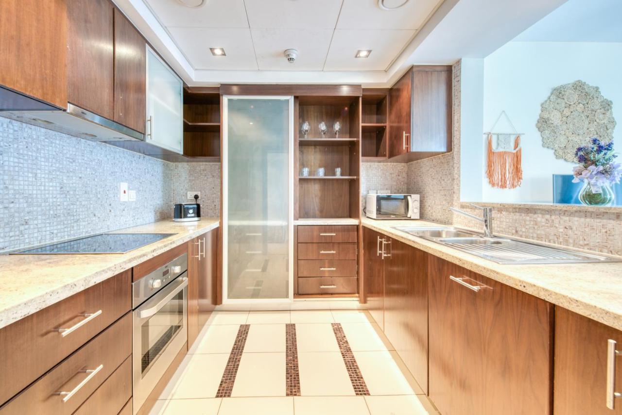 Rh- Cozy 1br With Mesmerizing View, Sanibel Tower, Near Jbr Walk Apartment Dubai