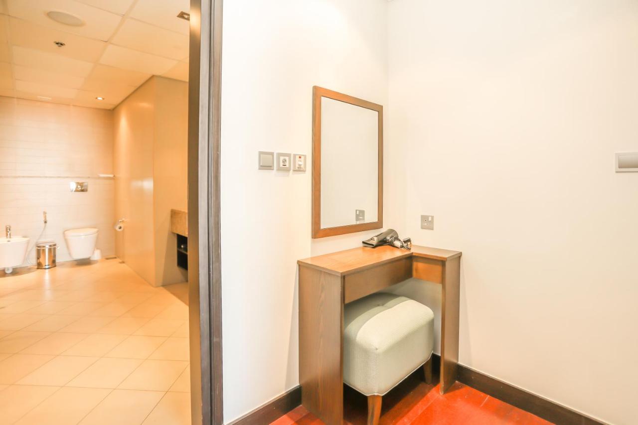 Signature Living Resort Apartments With Private Beach And Laguna Pool , Palm Jumeirah * Dubai