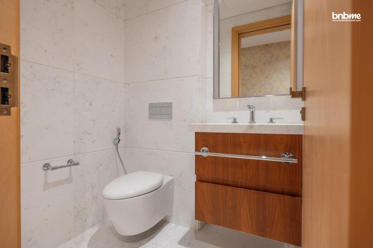 Walk To Mall Through Skybridge - Bnbmehomes - 1205 Apartment *