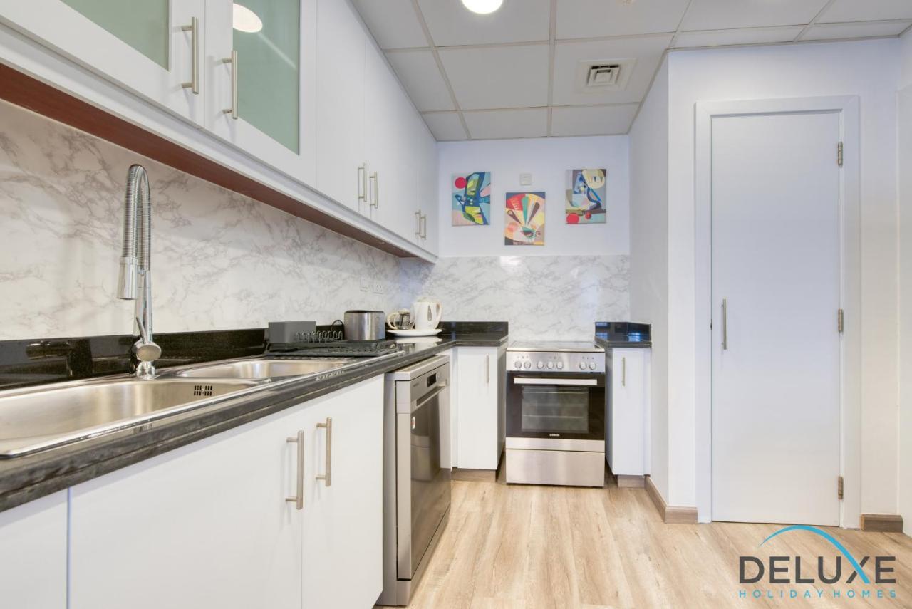Serene 2br At Rimal 1 By Deluxe Holiday Homes Dubai