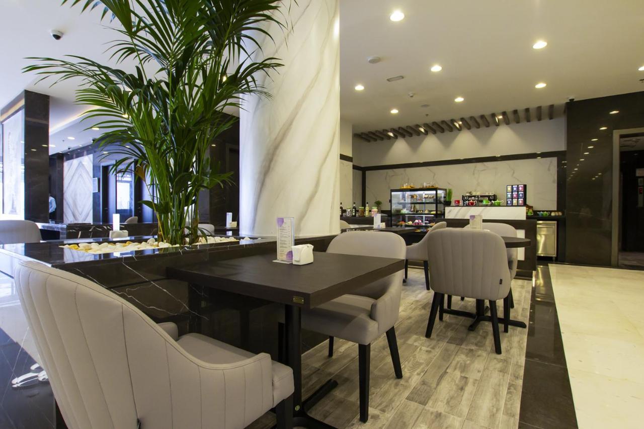 Time Onyx Aparthotel Dubai