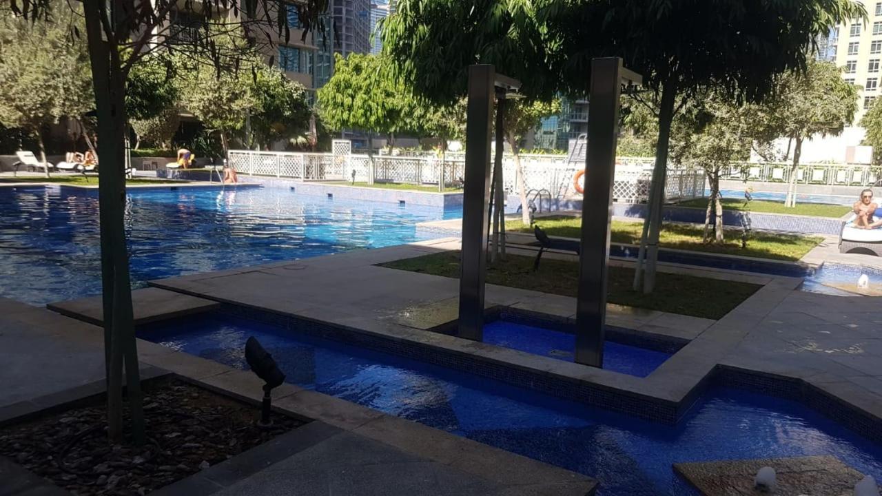 Durrani Homes - Designer 2br With Stunning Burj Khalifa And Fountain View * Dubai