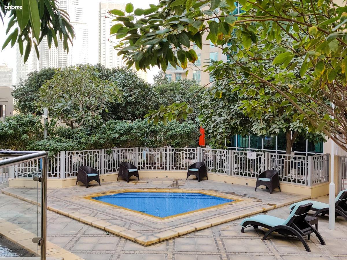 Fountains - Burj Khalifa - Luxury Interiors - 1304 Apartment Dubai