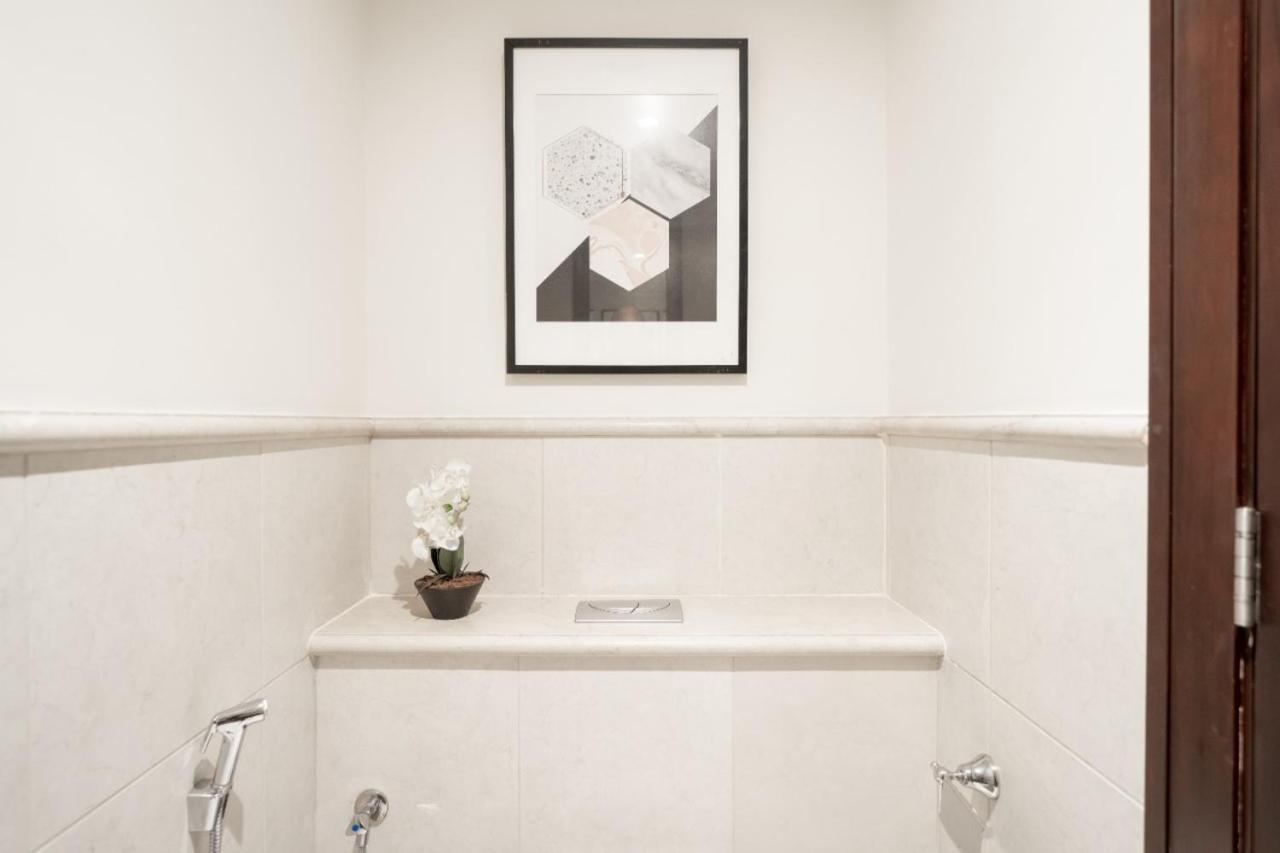 Apartamento Durrani Homes - Glam Living Besides Mall- 2br With Study Third Converted