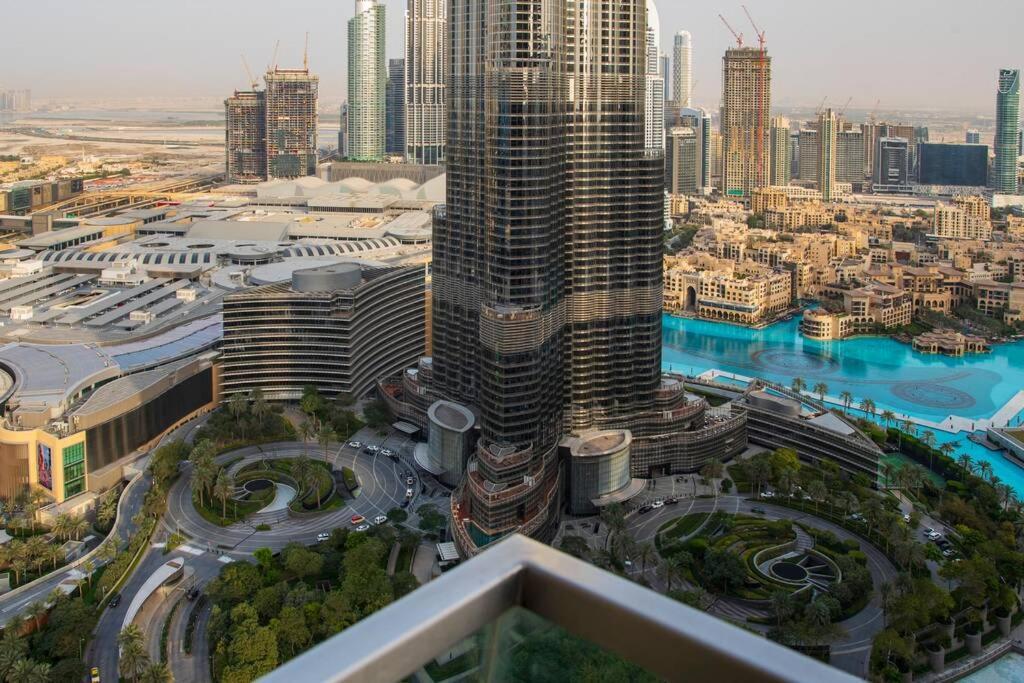 First Class 3br With Full Burj Khalifa And Fountain View Apartment *