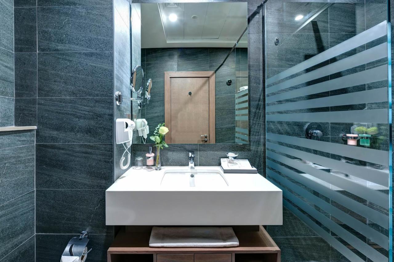 Abar Dip-1 Apartment *