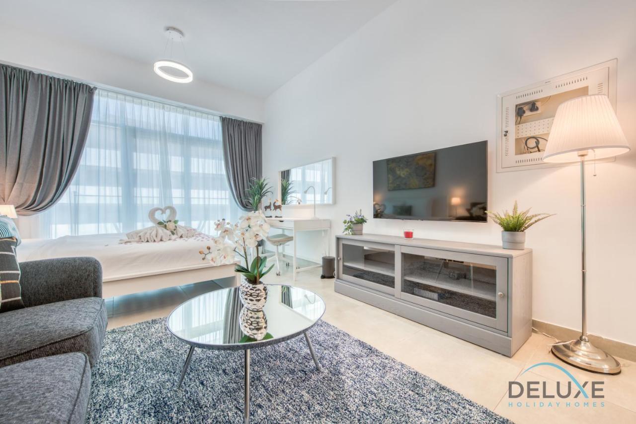 Urban Studio In Pantheon Elysee Jvc By Deluxe Apartment *