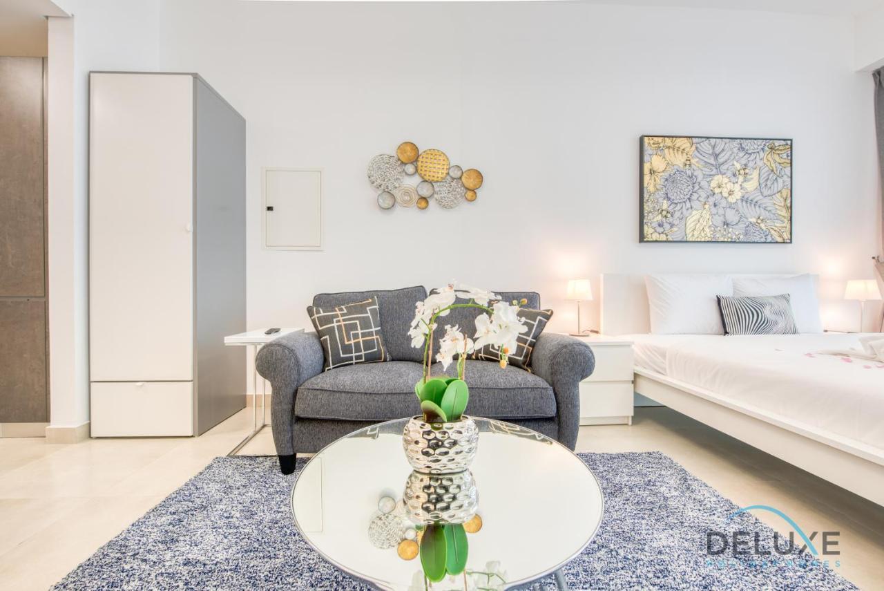 Urban Studio In Pantheon Elysee Jvc By Deluxe Apartment Dubai