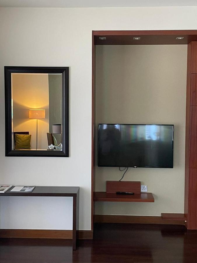 Address Mall Luxury & Spacious - Airbetter Apartment