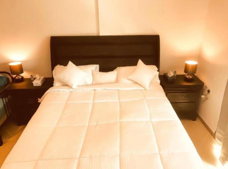 Apartment Royal Marina Dubai