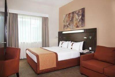 Express Dubai, Jumeirah By Ihg 3* Dubai