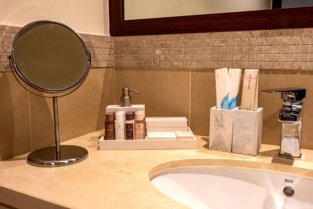 First Class 3br With Full Burj Khalifa And Fountain View Apartment